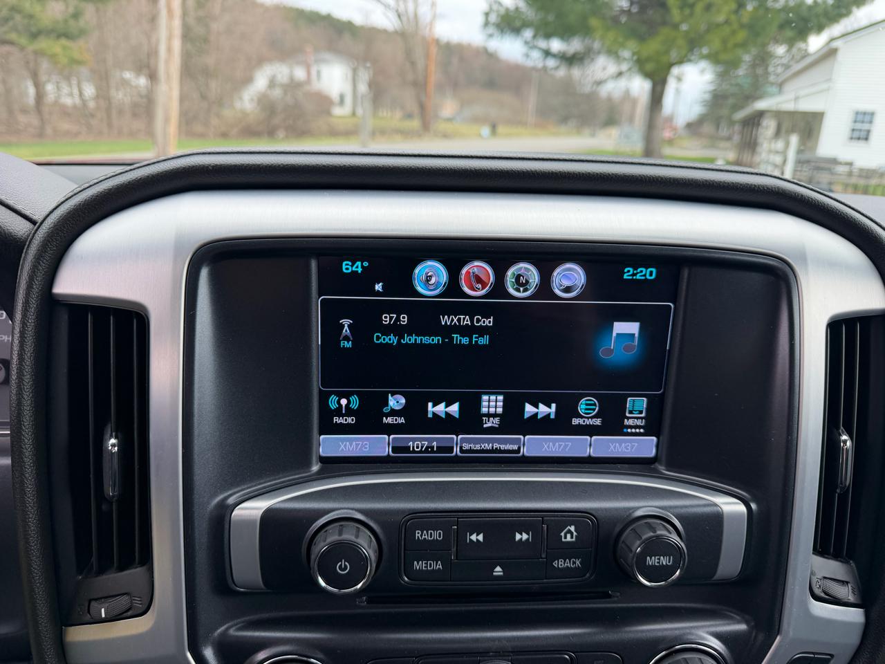 GMC Sierra 1500 4WD Crew Cab 143.5" SLE 2017