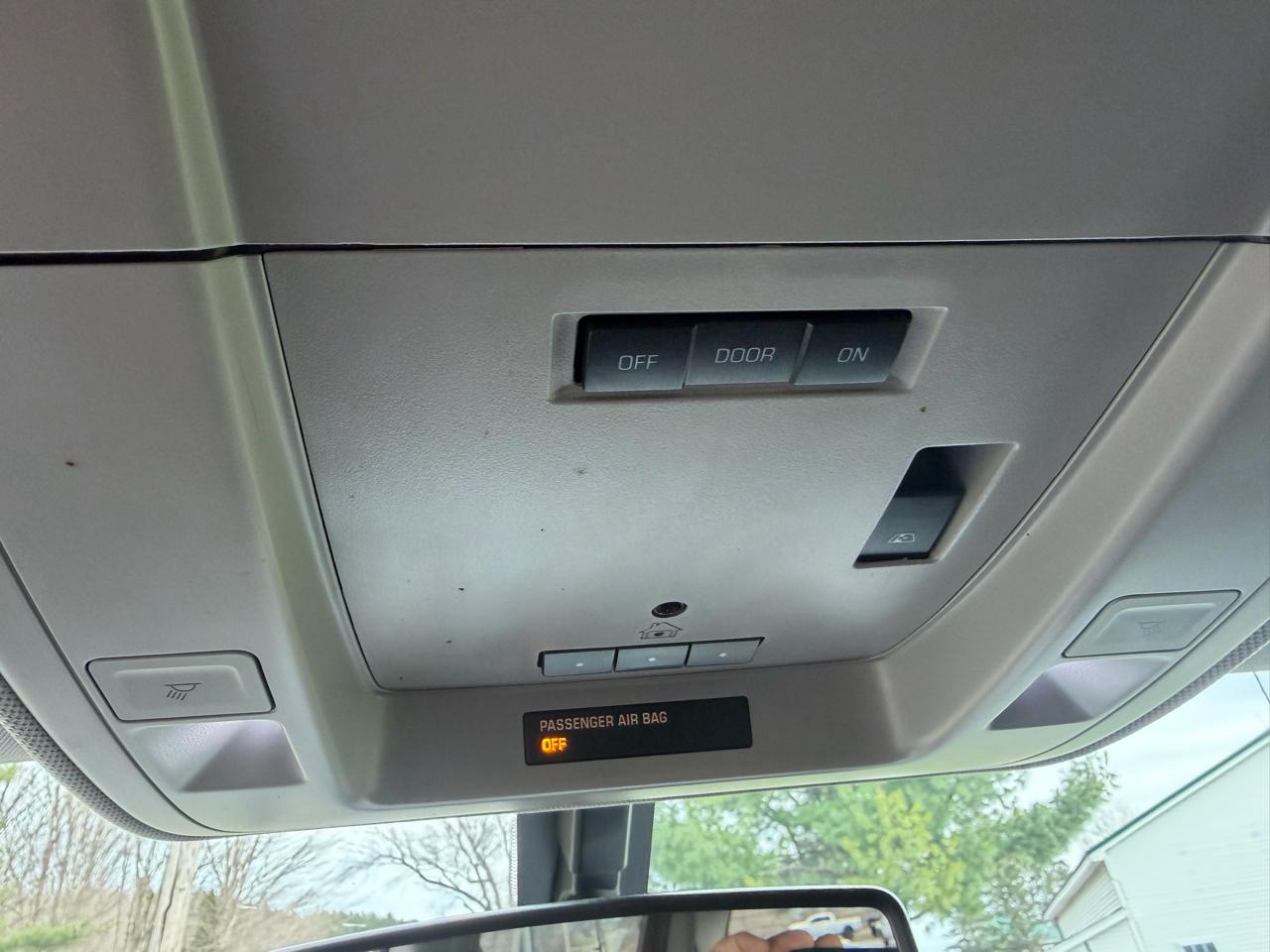 GMC Sierra 1500 4WD Crew Cab 143.5" SLE 2017