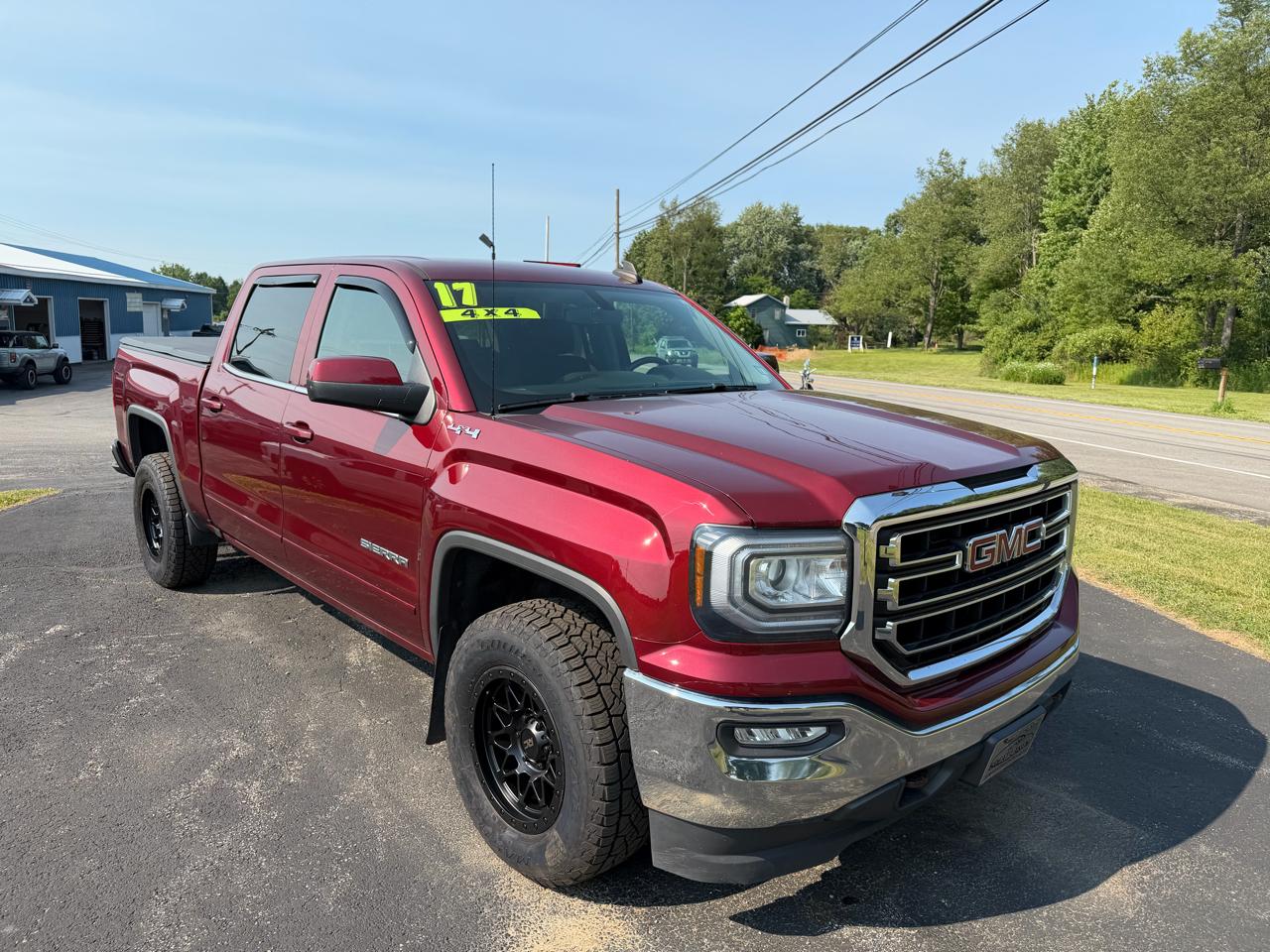 GMC Sierra 1500 4WD Crew Cab 143.5" SLE 2017