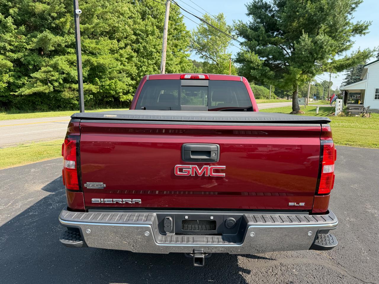 GMC Sierra 1500 4WD Crew Cab 143.5" SLE 2017