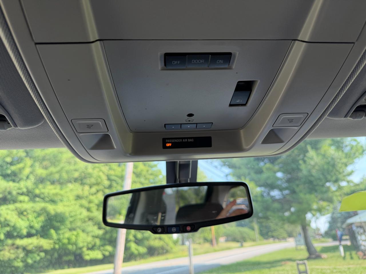 GMC Sierra 1500 4WD Crew Cab 143.5" SLE 2017