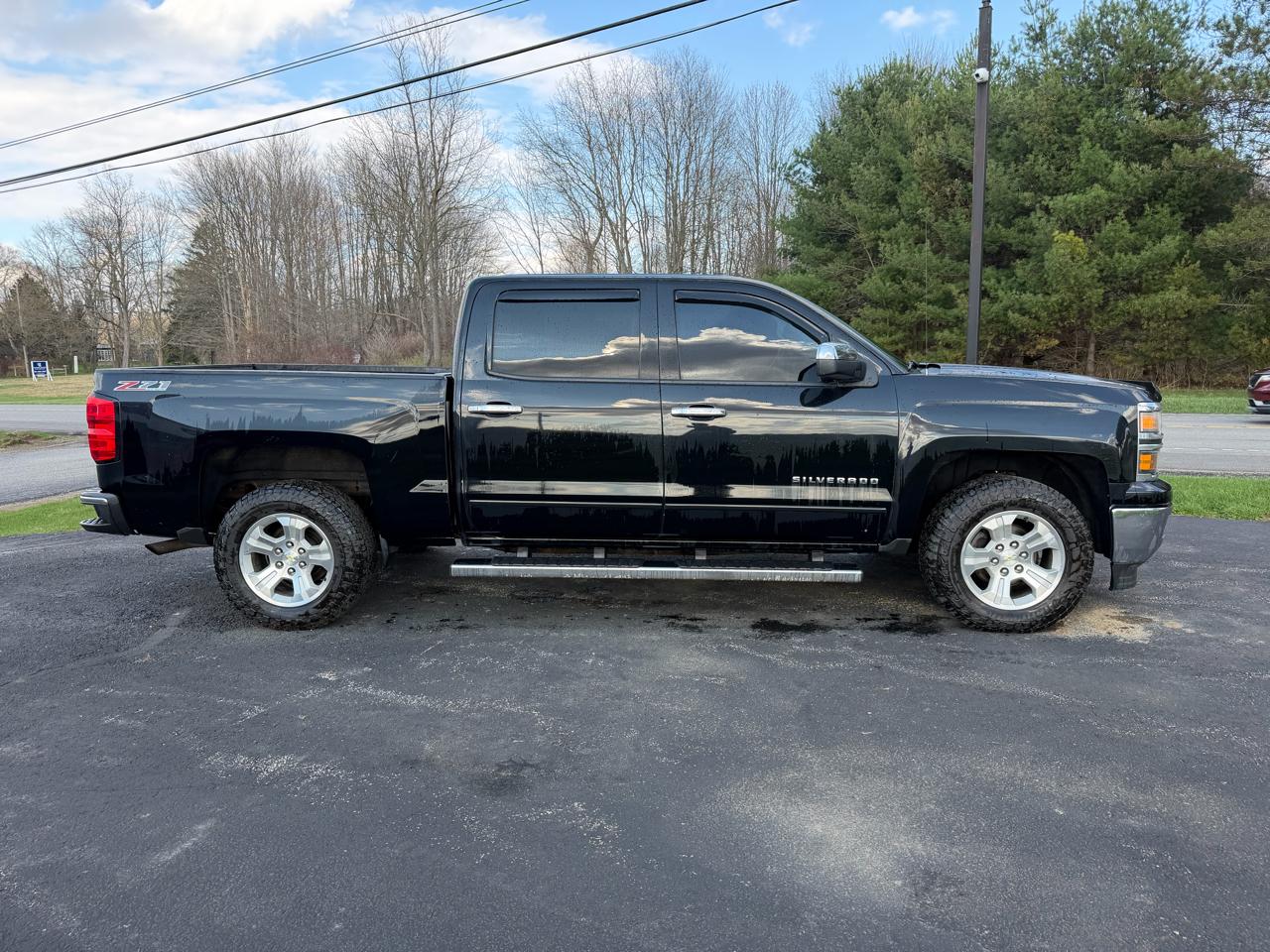 Chevrolet Silverado 1500 4WD Crew Cab 143.5" LT w/2LT 2015