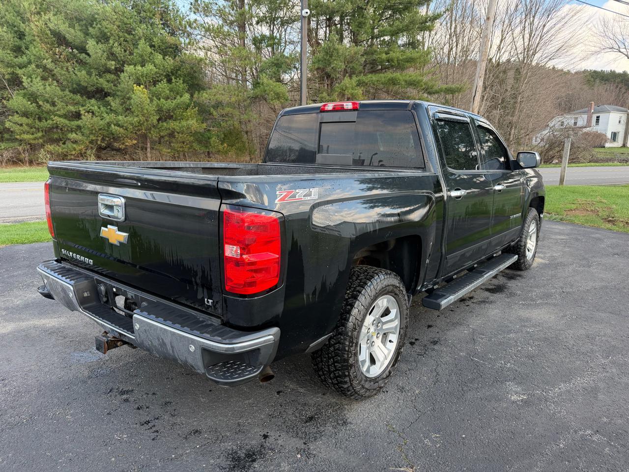 Chevrolet Silverado 1500 4WD Crew Cab 143.5" LT w/2LT 2015