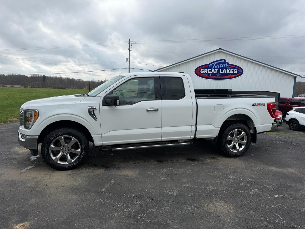 Ford F-150 XLT 4WD SuperCab 6.5' Box 2021