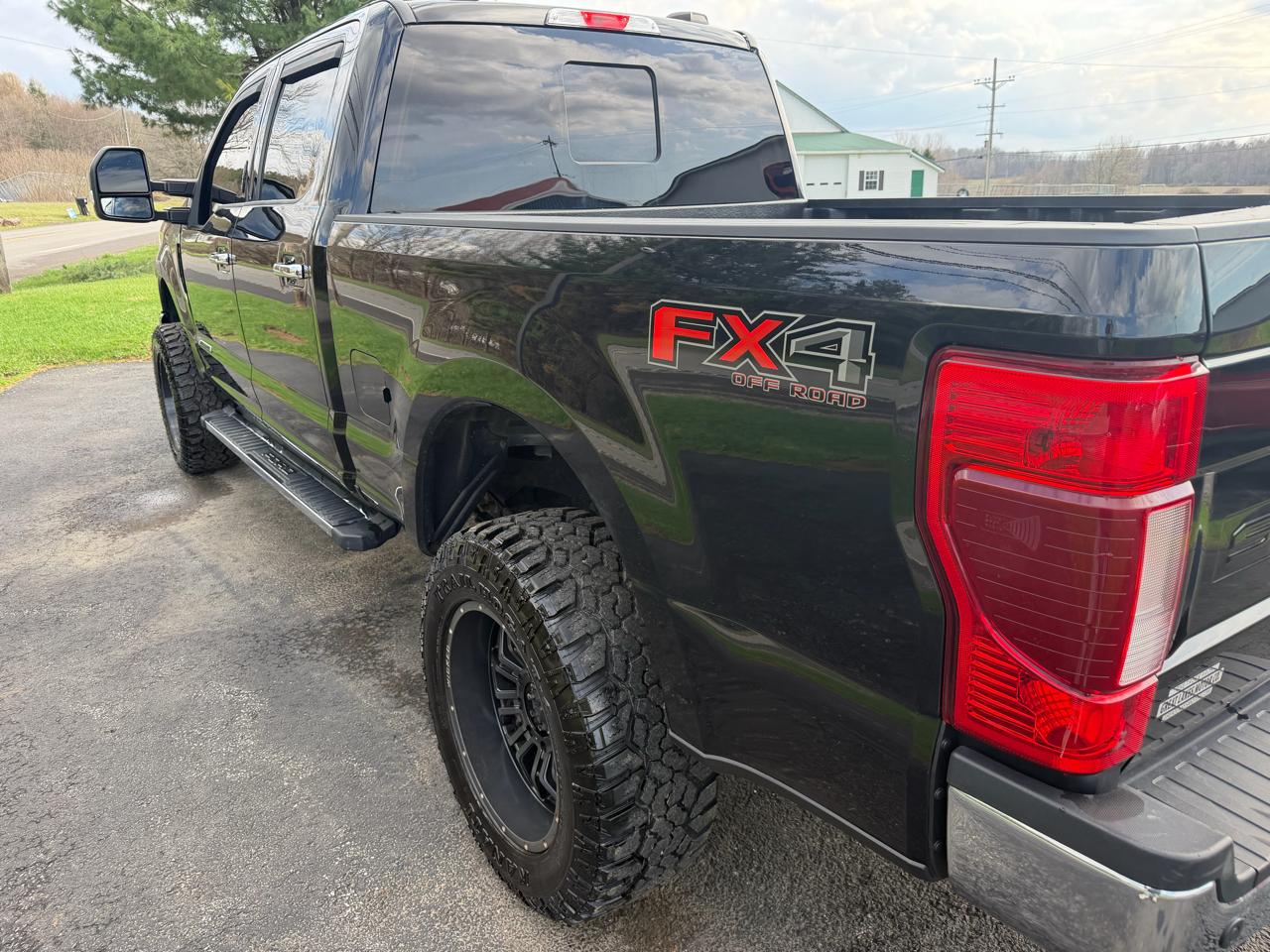 Ford Super Duty F-250 SRW XLT 4WD Crew Cab 6.75' Box 2021