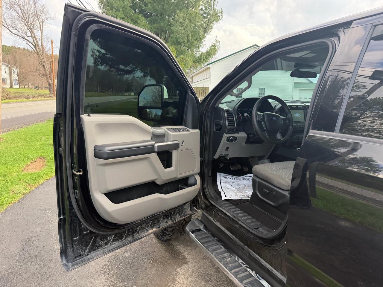 Ford Super Duty F-250 SRW XLT 4WD Crew Cab 6.75' Box 2021