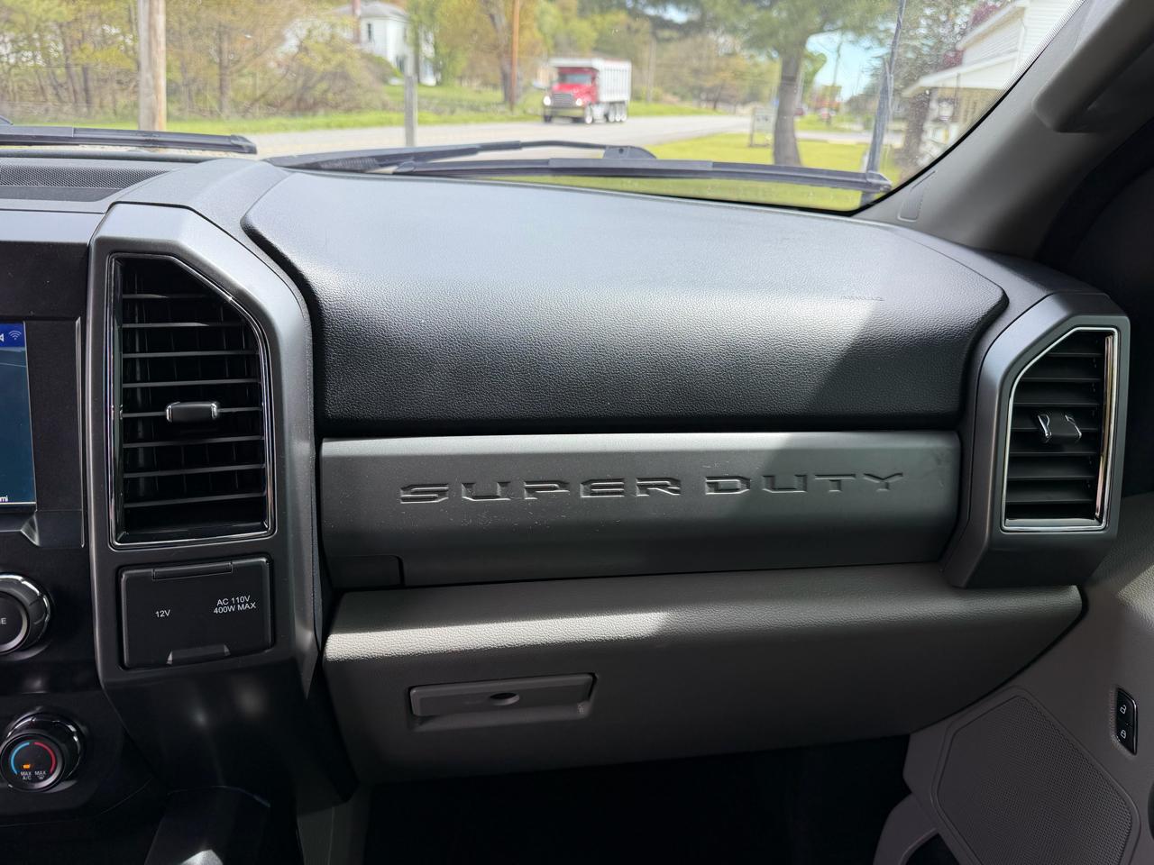 Ford Super Duty F-250 SRW XLT 4WD Crew Cab 6.75' Box 2021