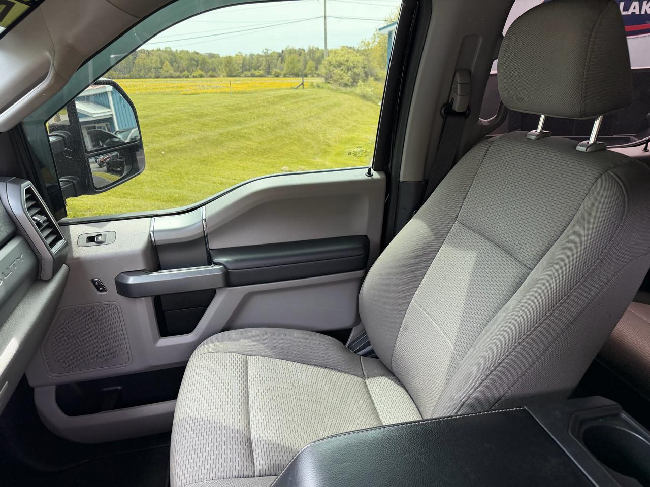 Ford Super Duty F-250 SRW XLT 4WD Crew Cab 6.75' Box 2021