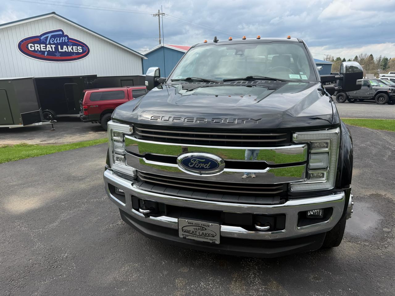 Ford Super Duty F-450 DRW King Ranch 4WD Crew Cab 8' Box 2019