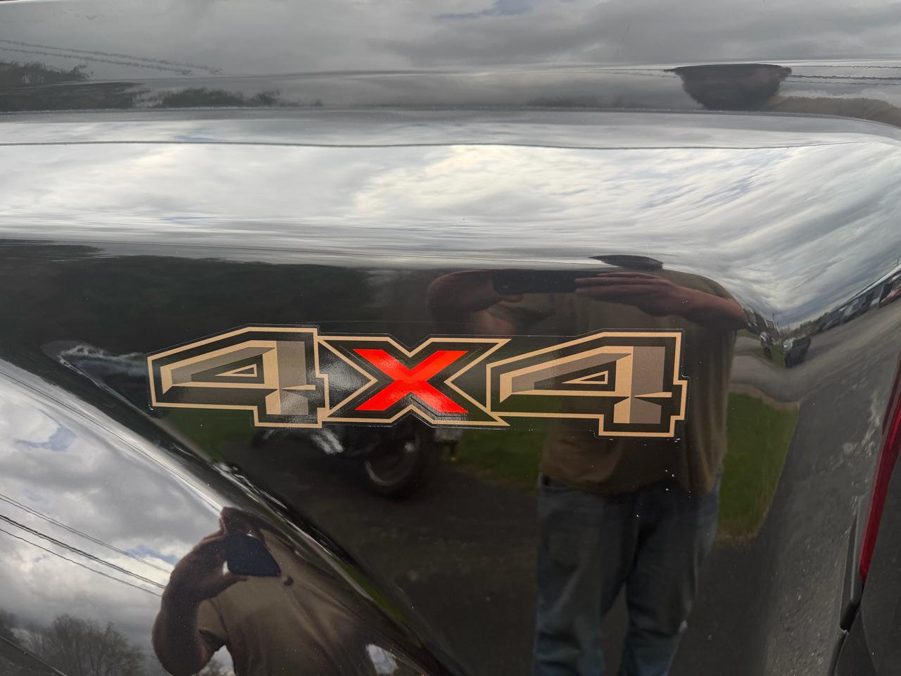 Ford Super Duty F-450 DRW King Ranch 4WD Crew Cab 8' Box 2019