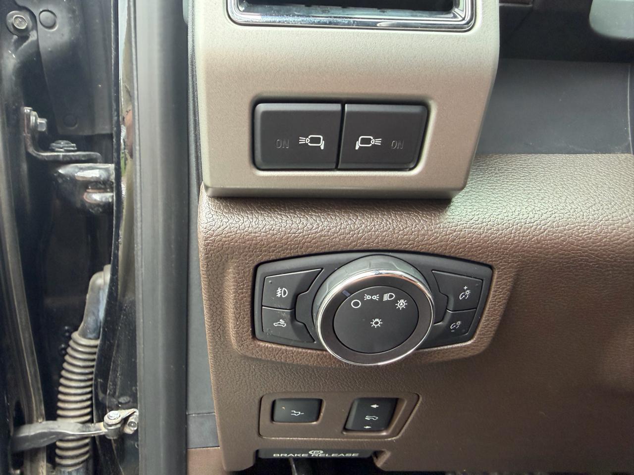 Ford Super Duty F-450 DRW King Ranch 4WD Crew Cab 8' Box 2019