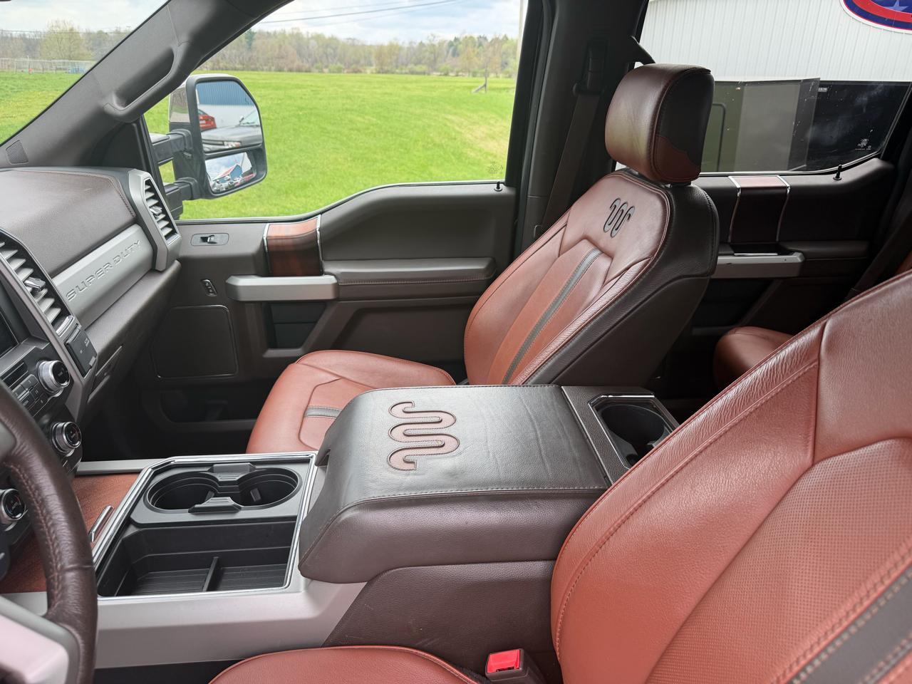 Ford Super Duty F-450 DRW King Ranch 4WD Crew Cab 8' Box 2019