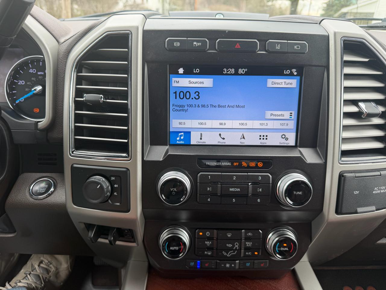 Ford Super Duty F-450 DRW King Ranch 4WD Crew Cab 8' Box 2019