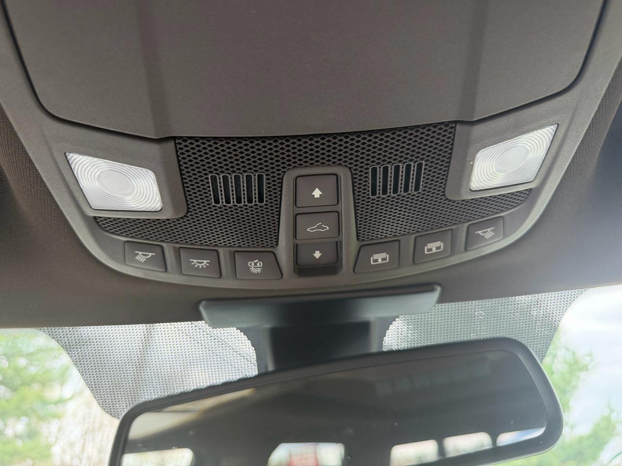 Ford Super Duty F-450 DRW King Ranch 4WD Crew Cab 8' Box 2019