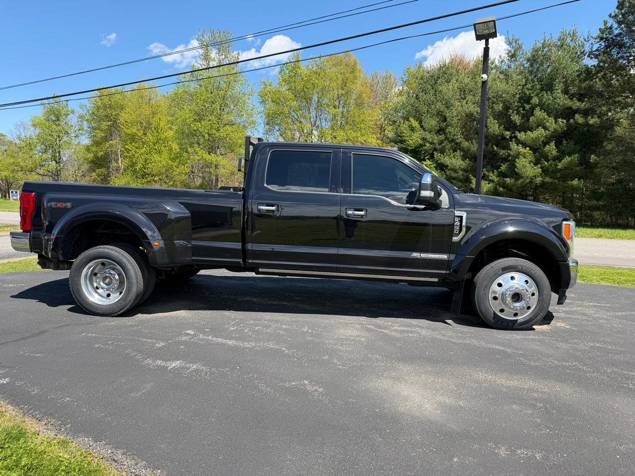 Ford Super Duty F-450 DRW King Ranch 4WD Crew Cab 8' Box 2019
