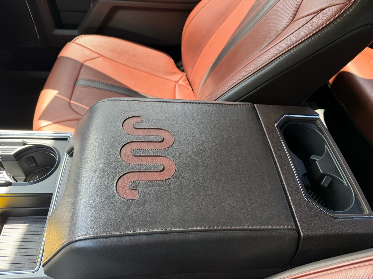 Ford Super Duty F-450 DRW King Ranch 4WD Crew Cab 8' Box 2019