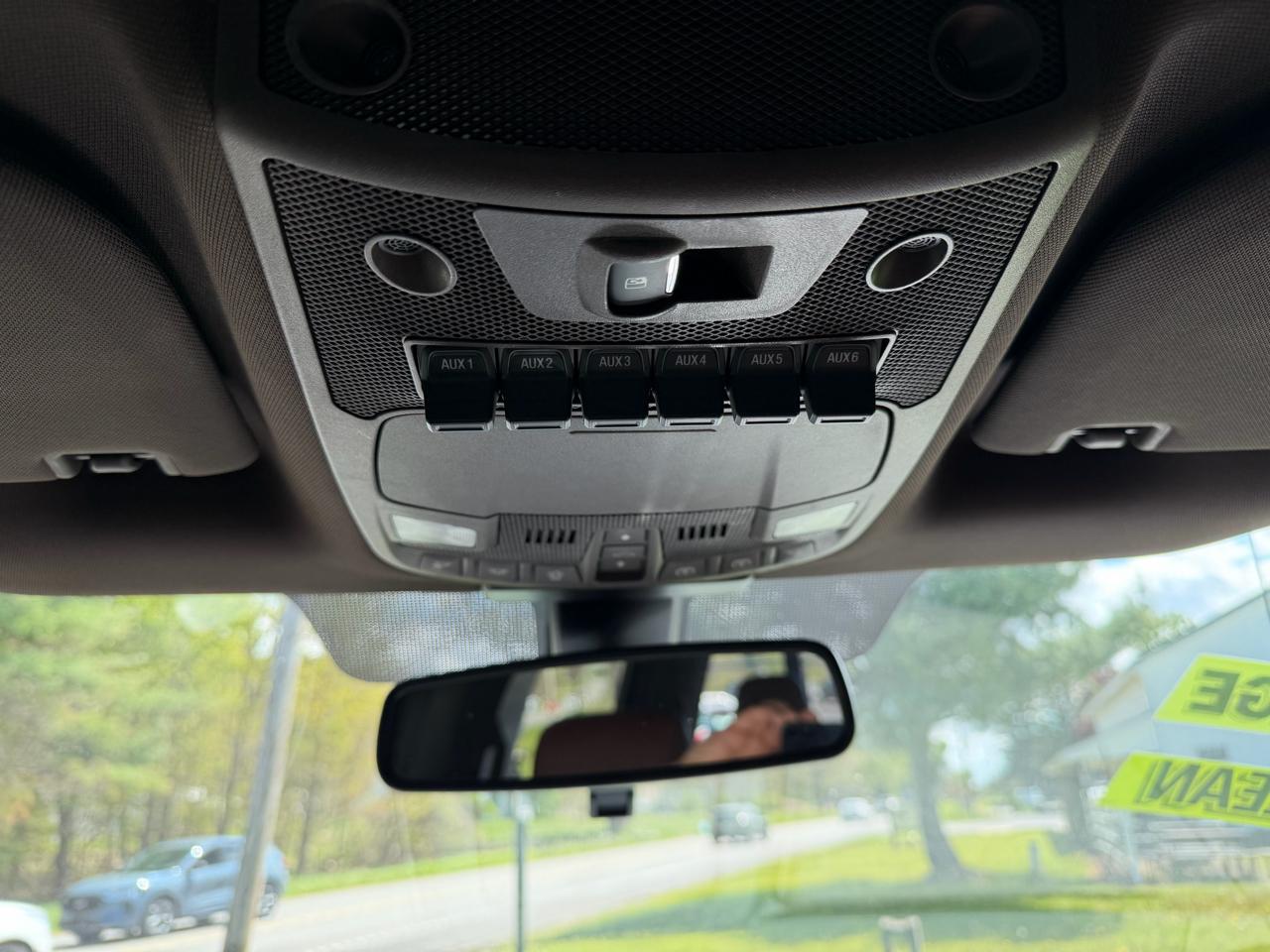 Ford Super Duty F-450 DRW King Ranch 4WD Crew Cab 8' Box 2019
