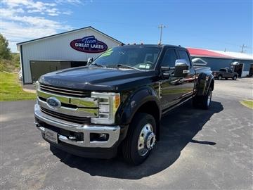 2019 Ford Super Duty F-450 DRW King Ranch 4WD Crew Cab 8' Box