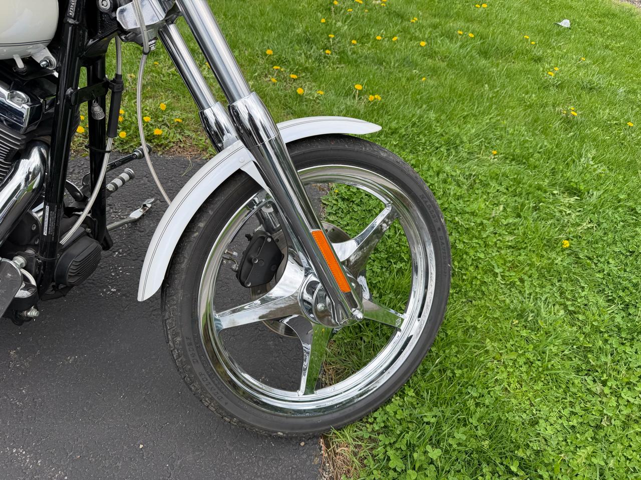 Harley-Davidson Deuce  2006