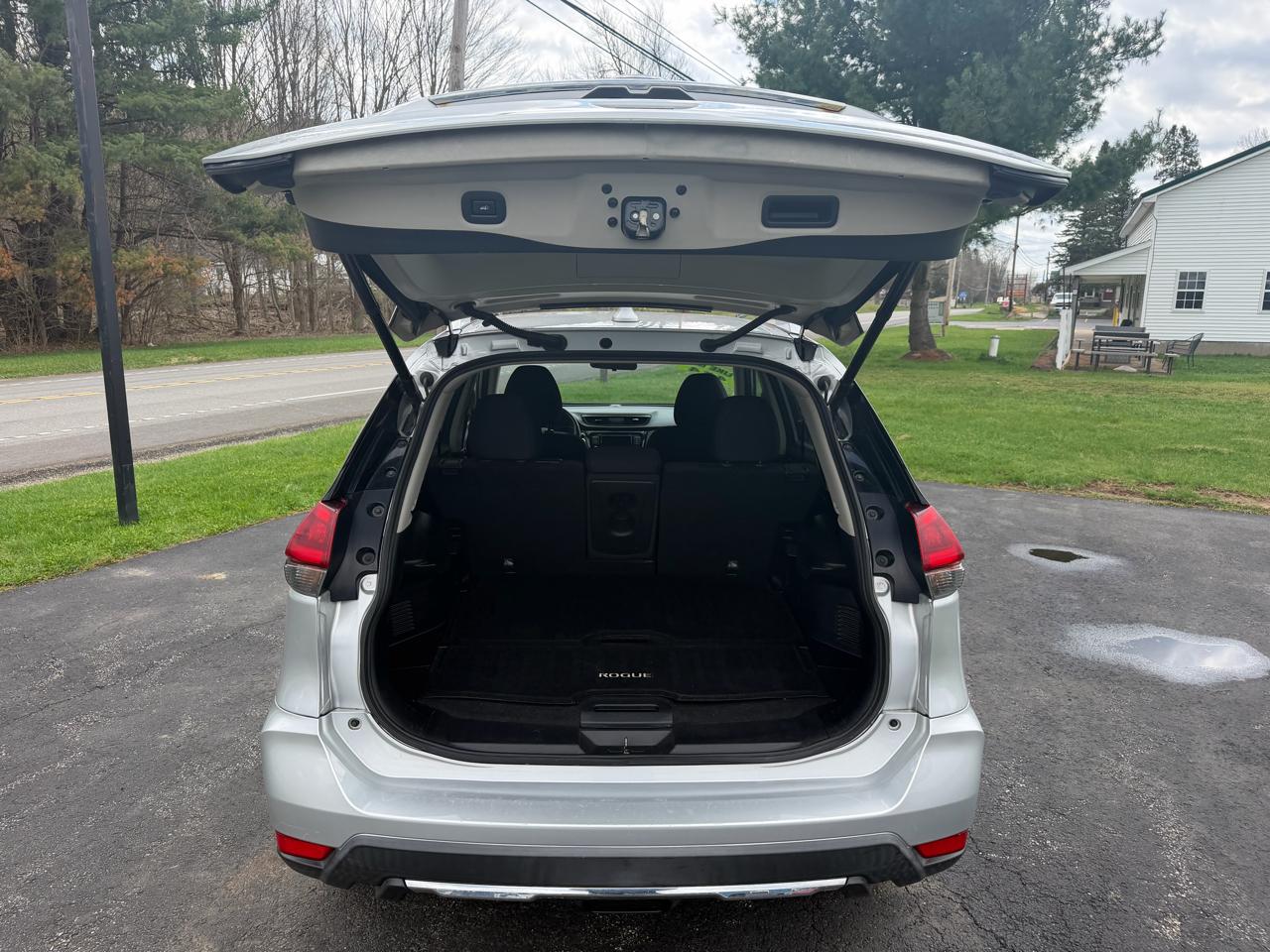 Nissan Rogue AWD SV 2018