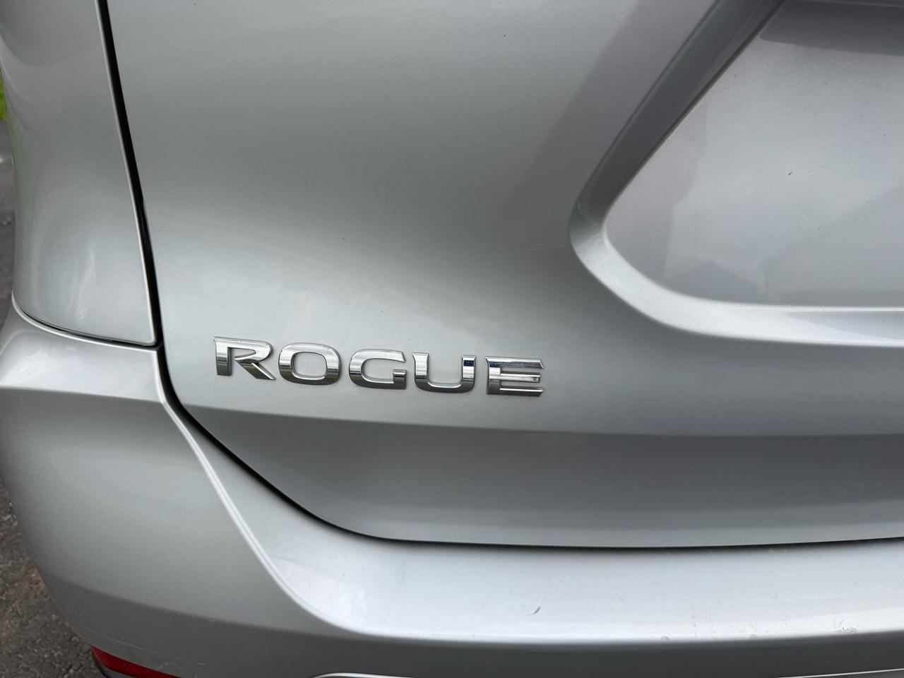 Nissan Rogue AWD SV 2018