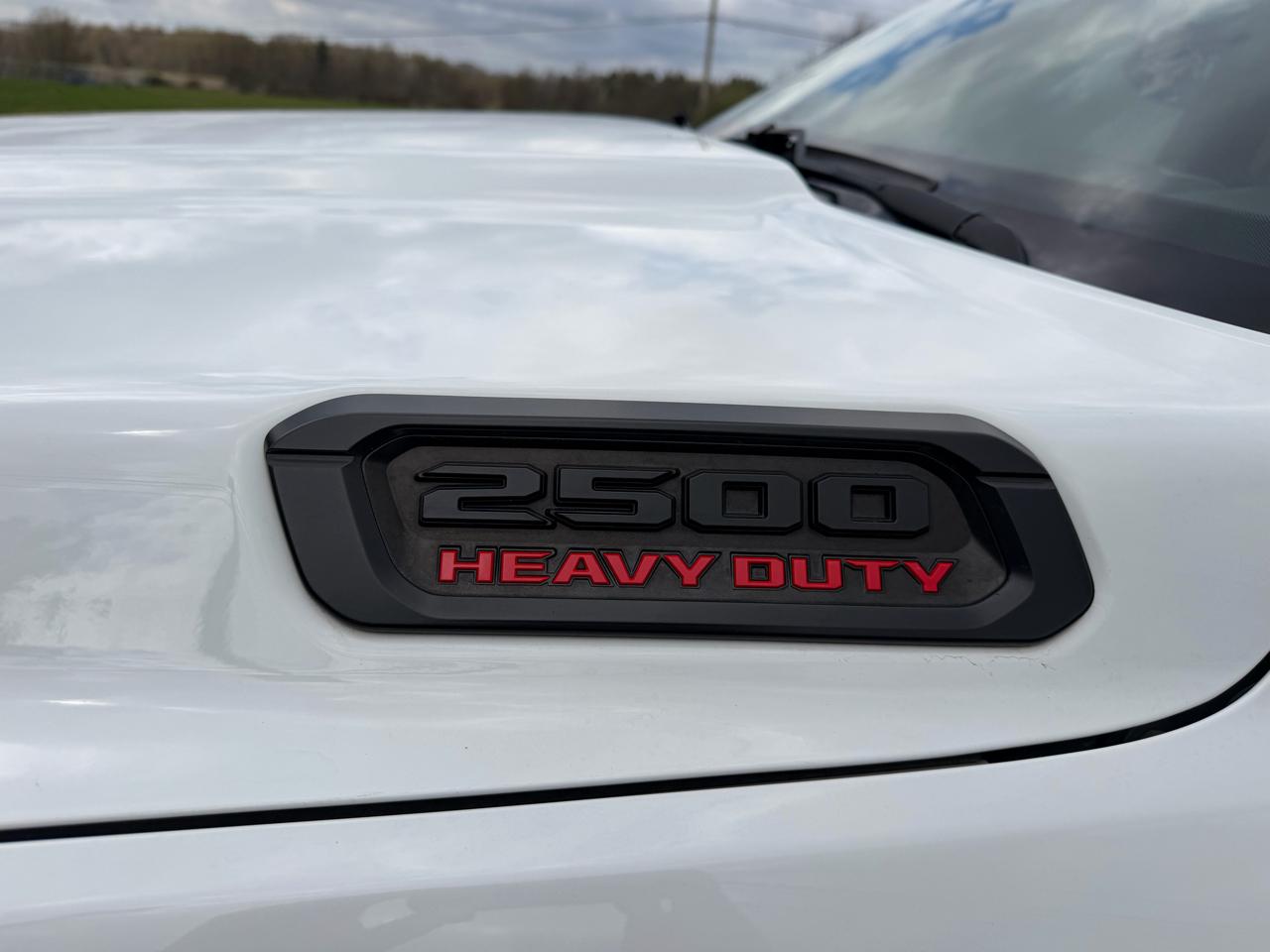 RAM 2500 Big Horn 4x4 Crew Cab 6'4" Box 2020