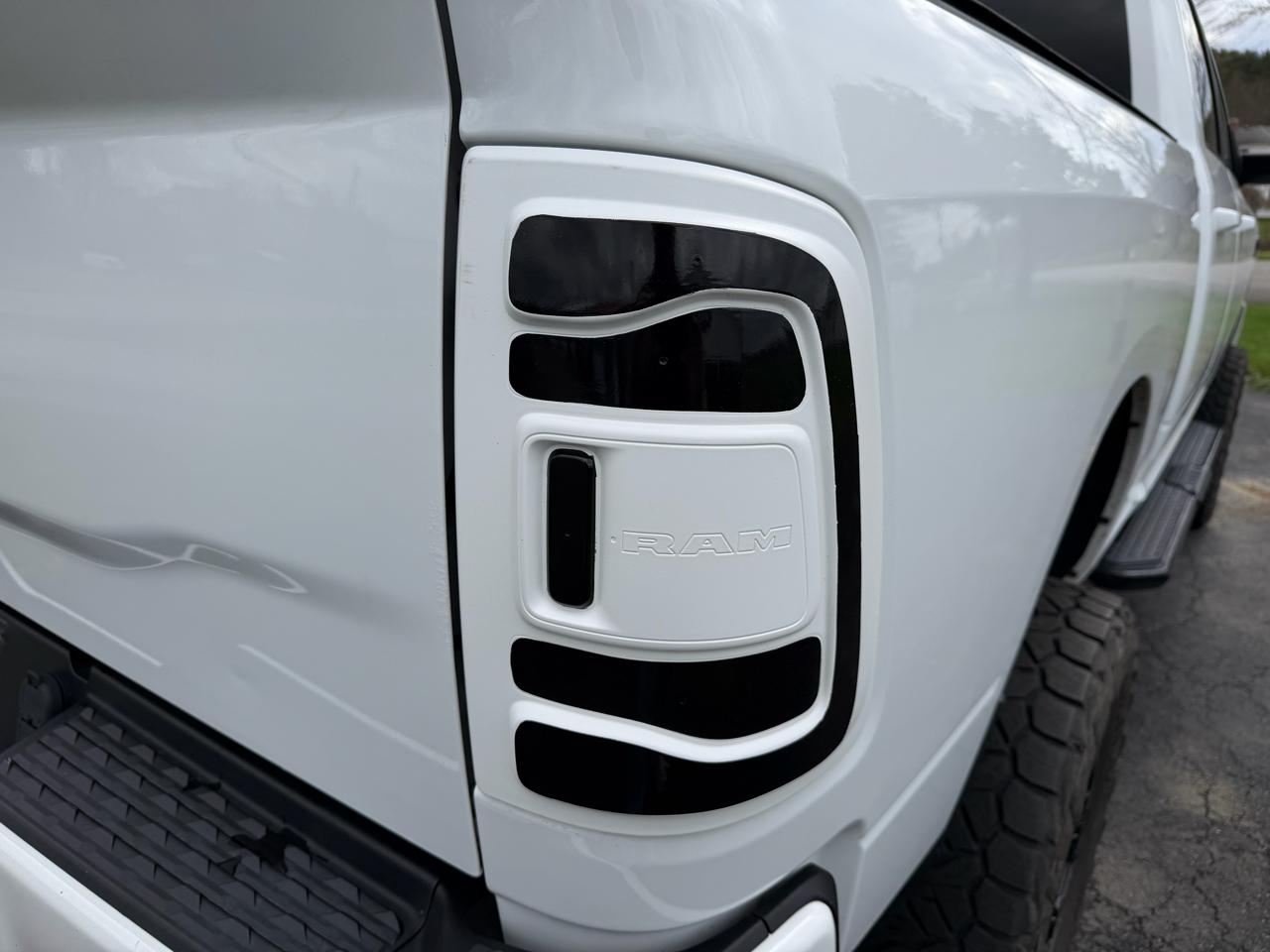 RAM 2500 Big Horn 4x4 Crew Cab 6'4" Box 2020