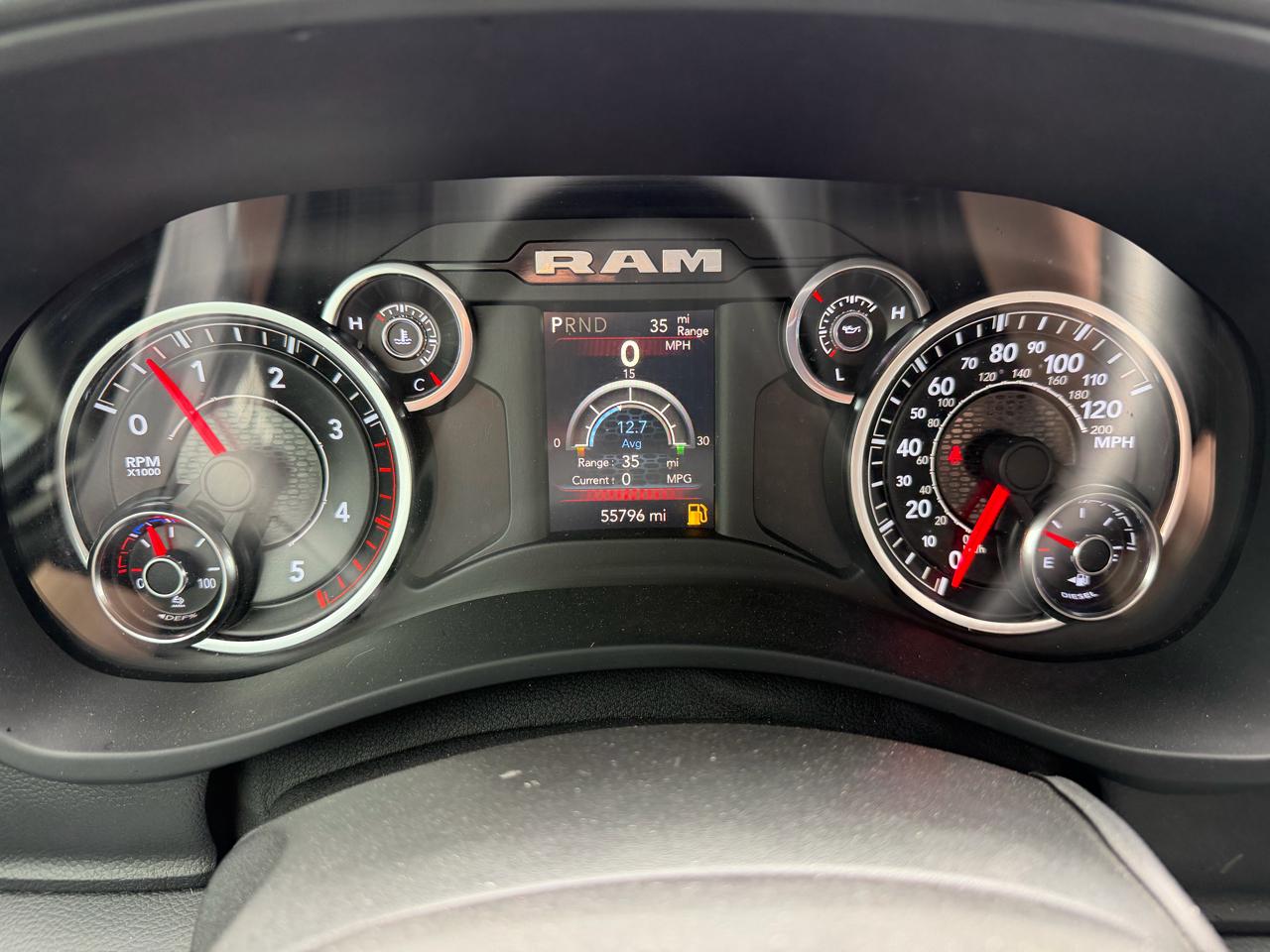 RAM 2500 Big Horn 4x4 Crew Cab 6'4" Box 2020