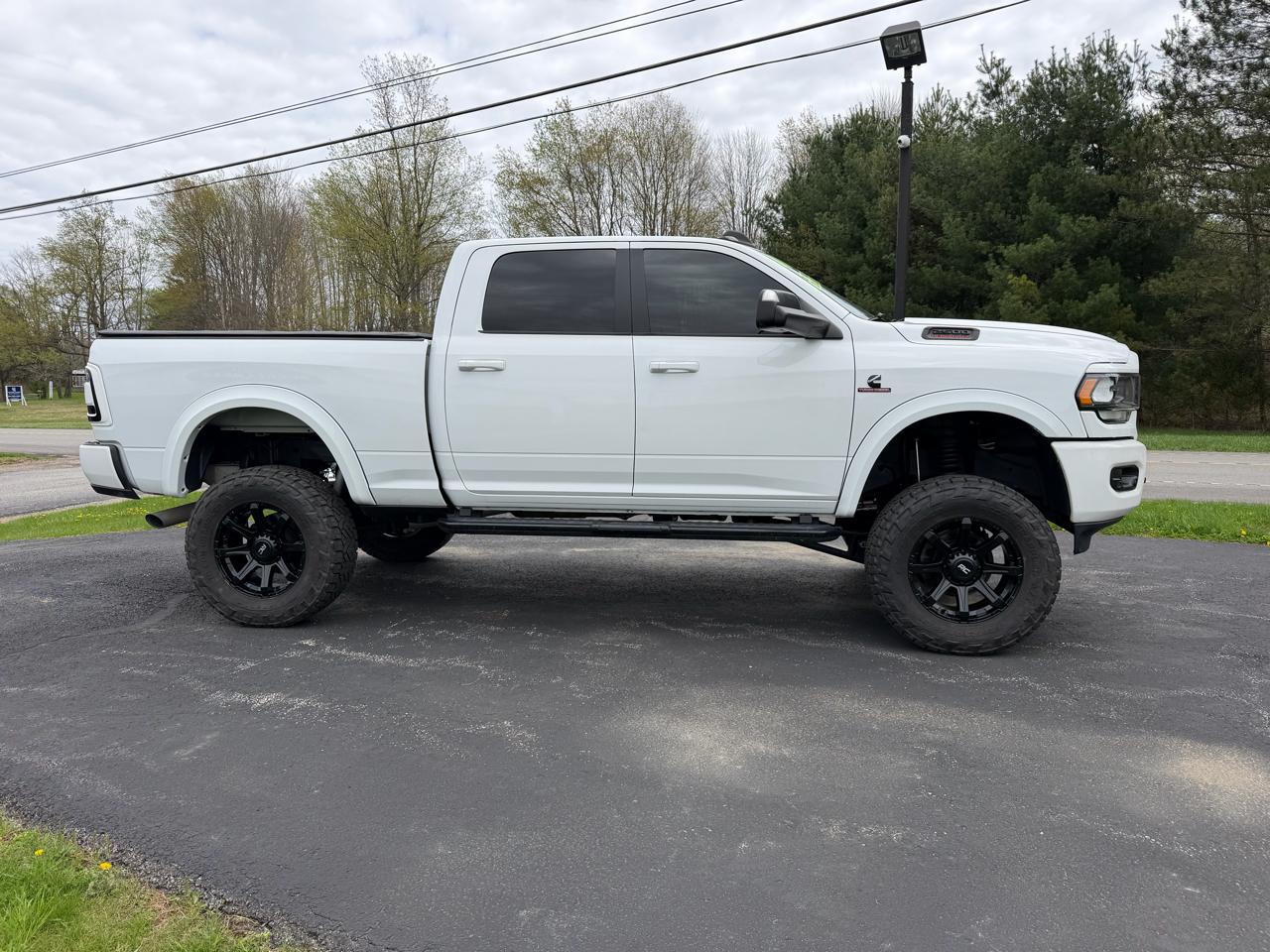 RAM 2500 Big Horn 4x4 Crew Cab 6'4" Box 2020
