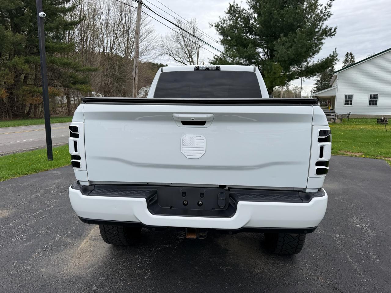 RAM 2500 Big Horn 4x4 Crew Cab 6'4" Box 2020