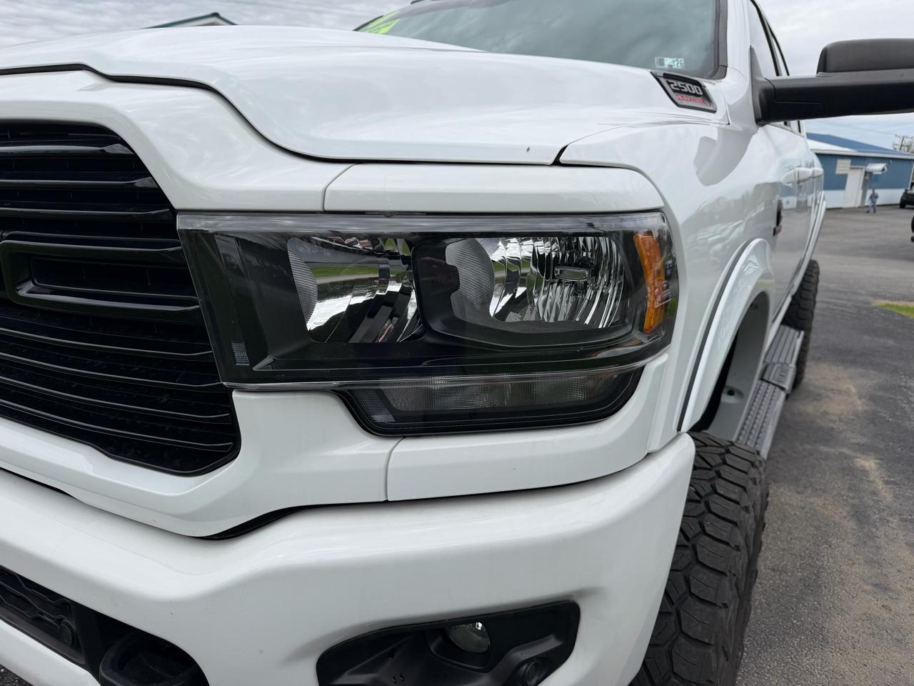 RAM 2500 Big Horn 4x4 Crew Cab 6'4" Box 2020