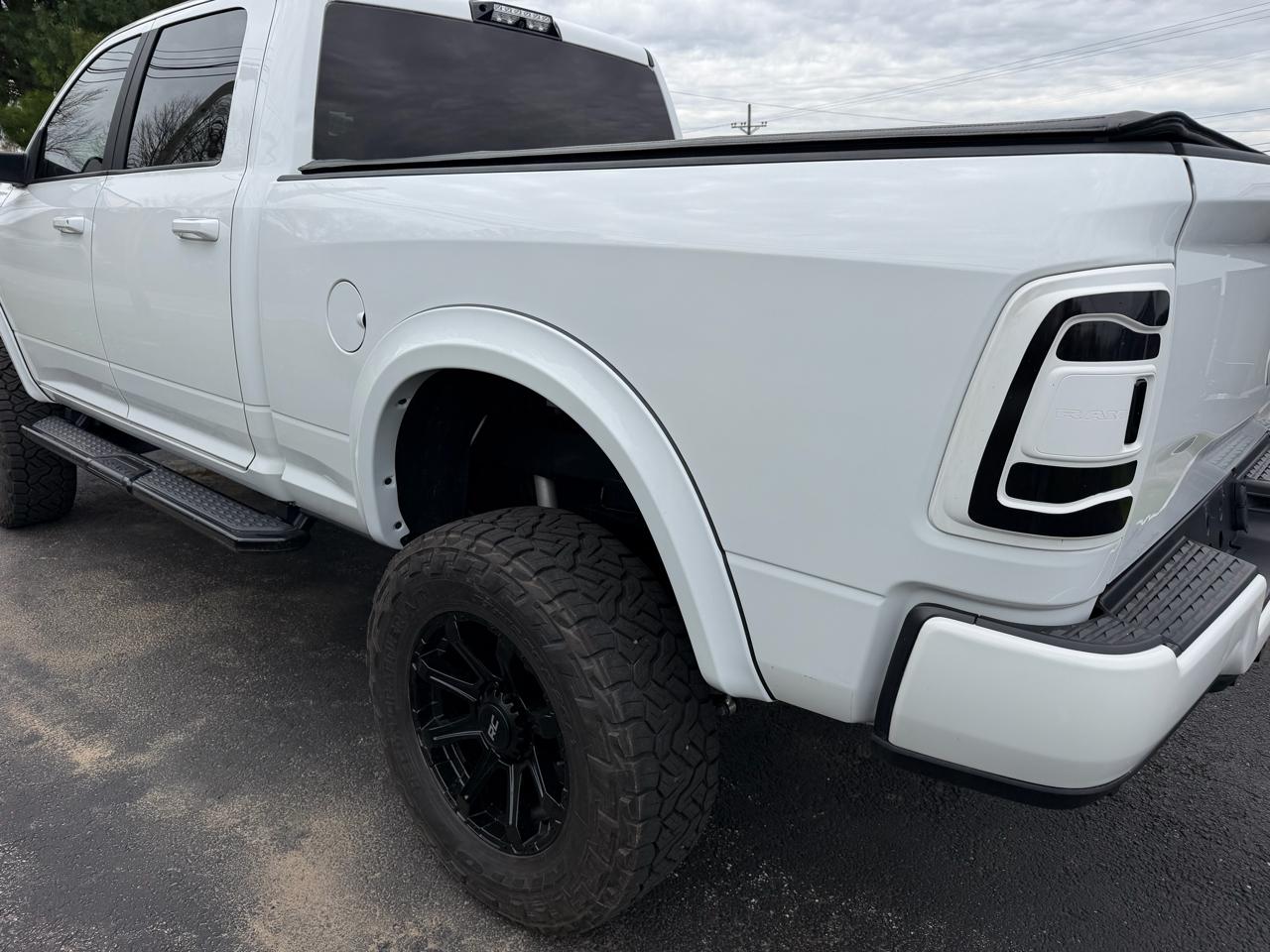 RAM 2500 Big Horn 4x4 Crew Cab 6'4" Box 2020