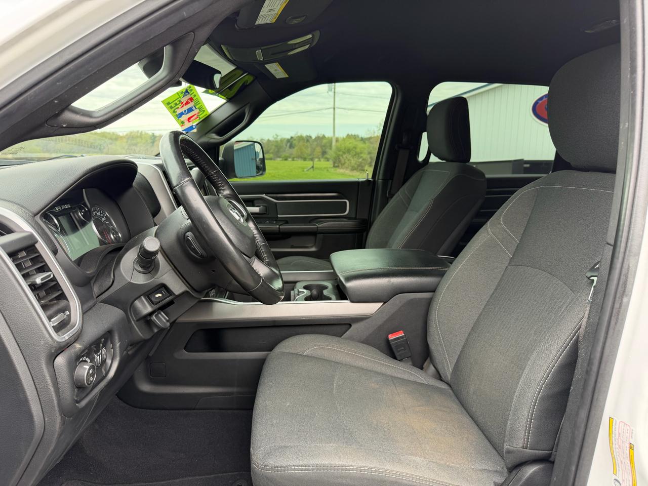 RAM 2500 Big Horn 4x4 Crew Cab 6'4" Box 2020