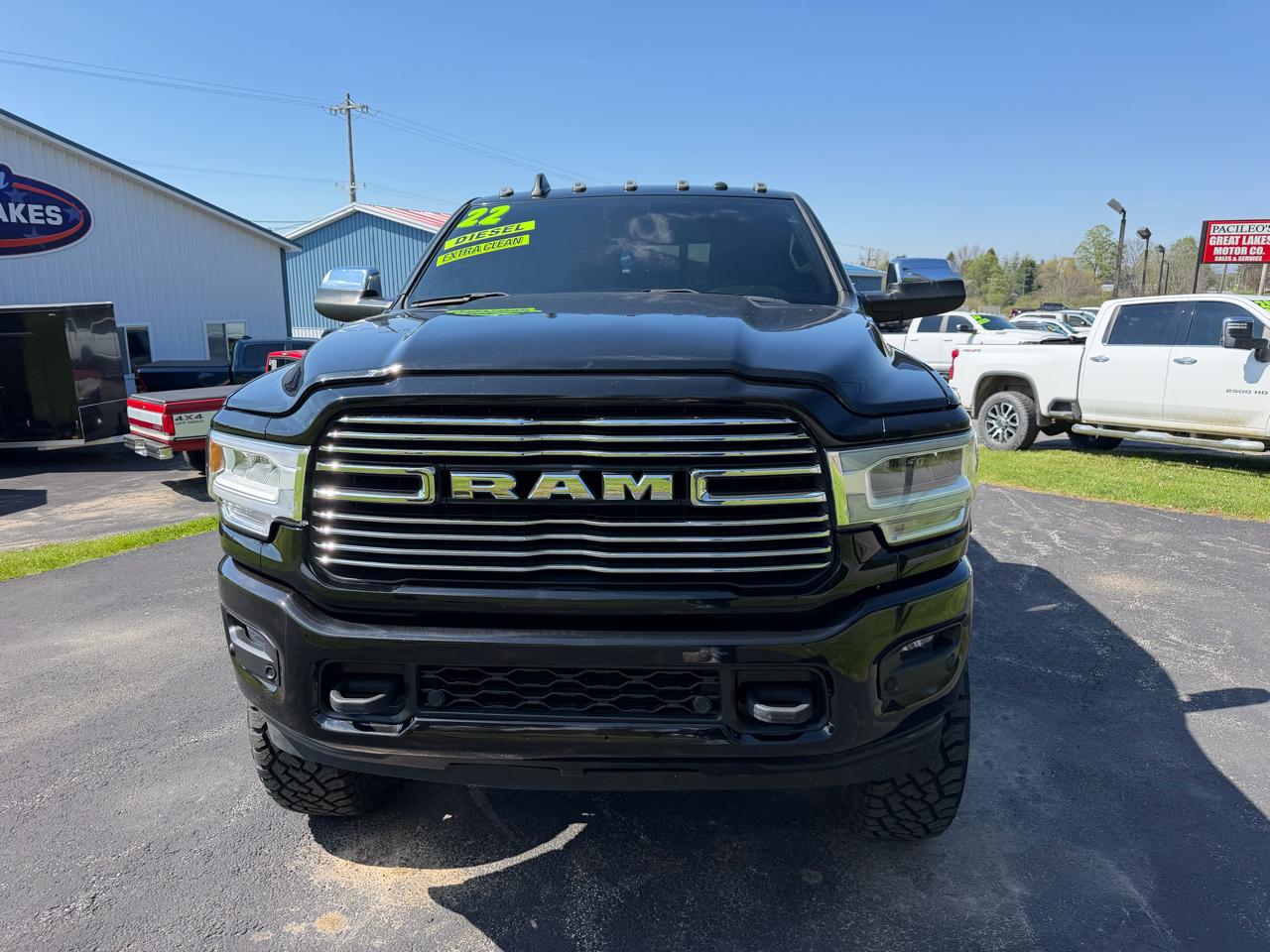 RAM 2500 Laramie 4x4 Crew Cab 6'4" Box 2022