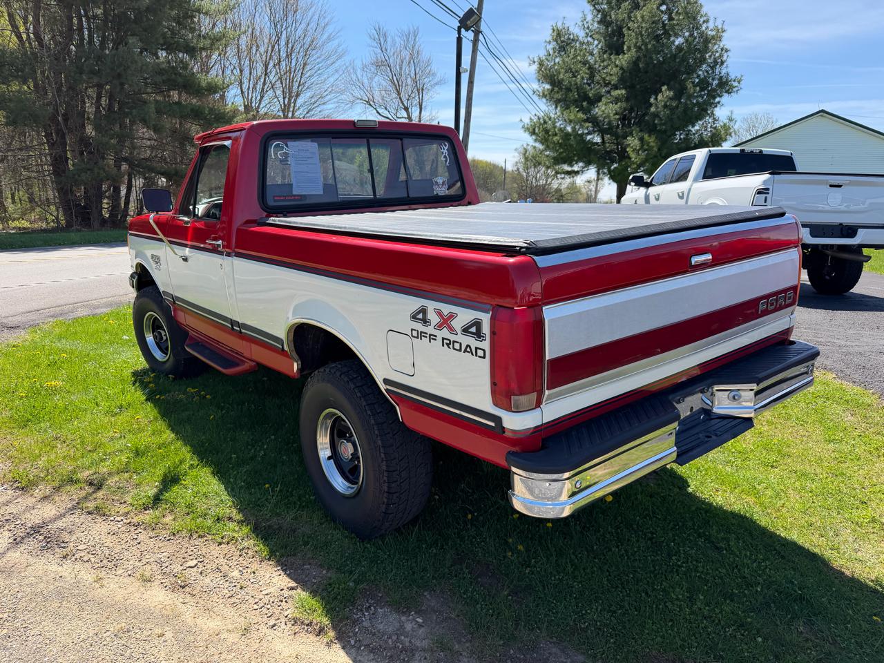 Ford F-150 Styleside 117" WB 4WD 1991