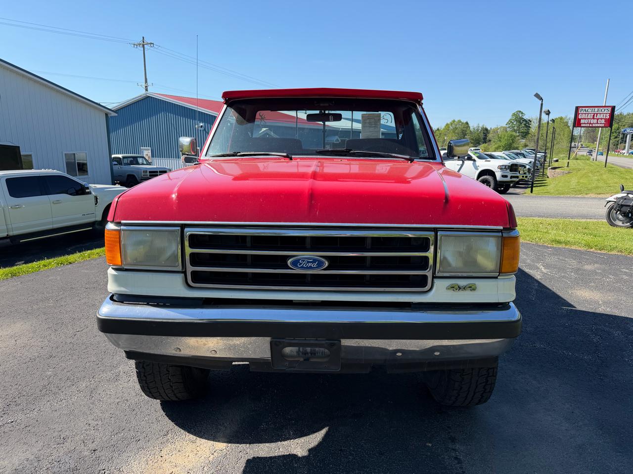 Ford F-150 Styleside 117" WB 4WD 1991