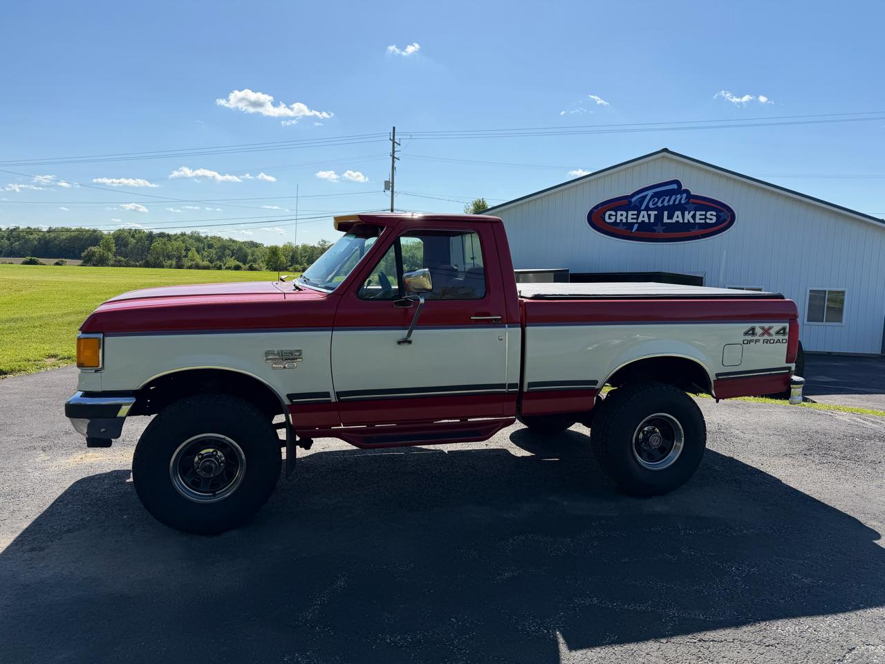 Ford F-150 Styleside 117" WB 4WD 1991