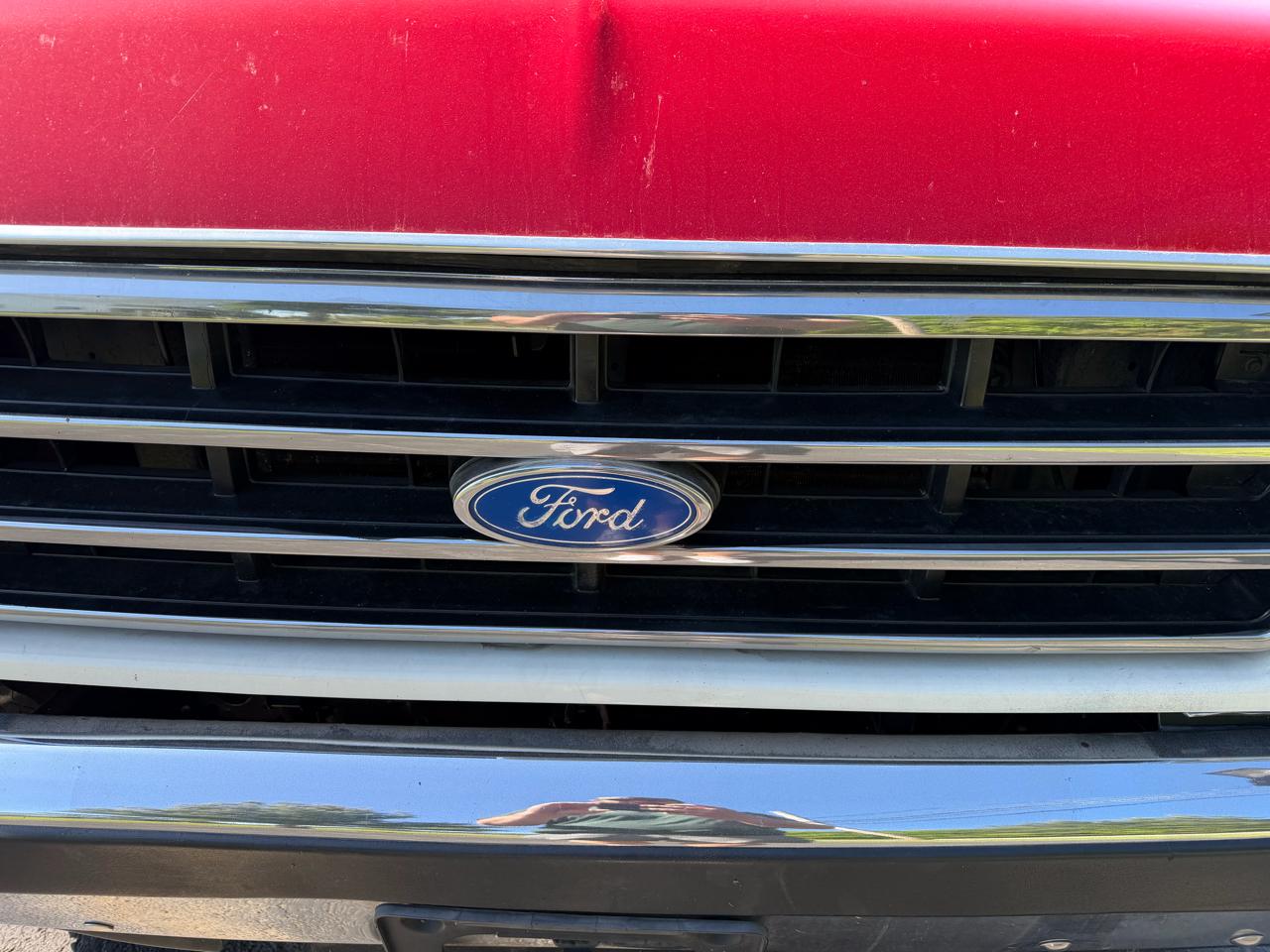 Ford F-150 Styleside 117" WB 4WD 1991