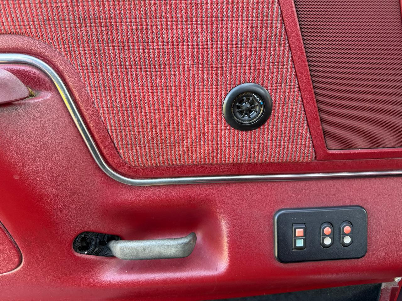 Ford F-150 Styleside 117" WB 4WD 1991
