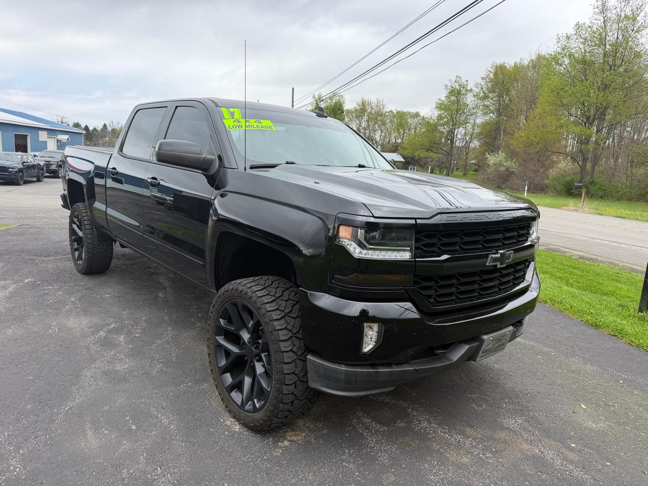 Chevrolet Silverado 1500 4WD Crew Cab 153.0" LT w/1LT 2017