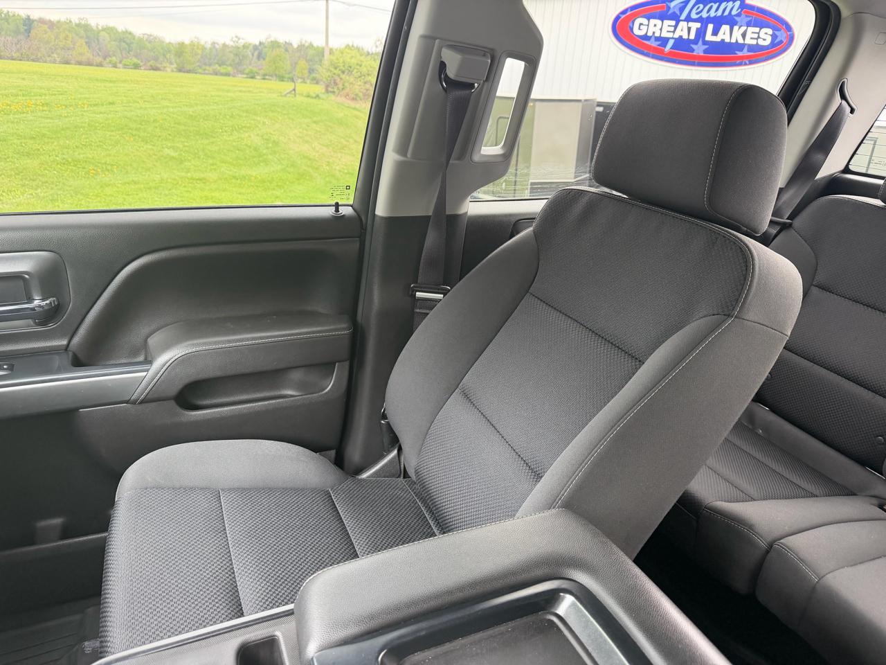 Chevrolet Silverado 1500 4WD Crew Cab 153.0" LT w/1LT 2017