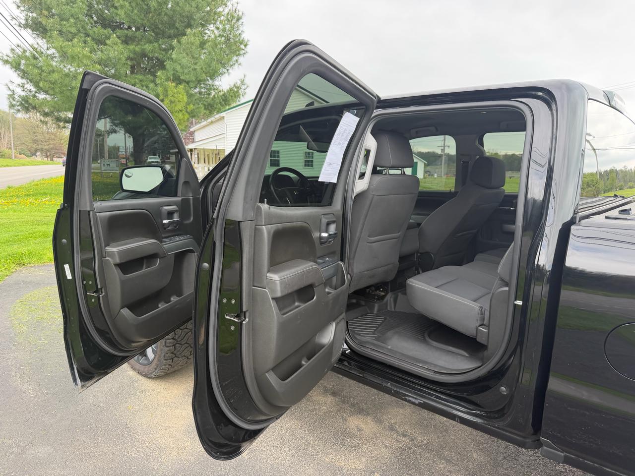 Chevrolet Silverado 1500 4WD Crew Cab 153.0" LT w/1LT 2017