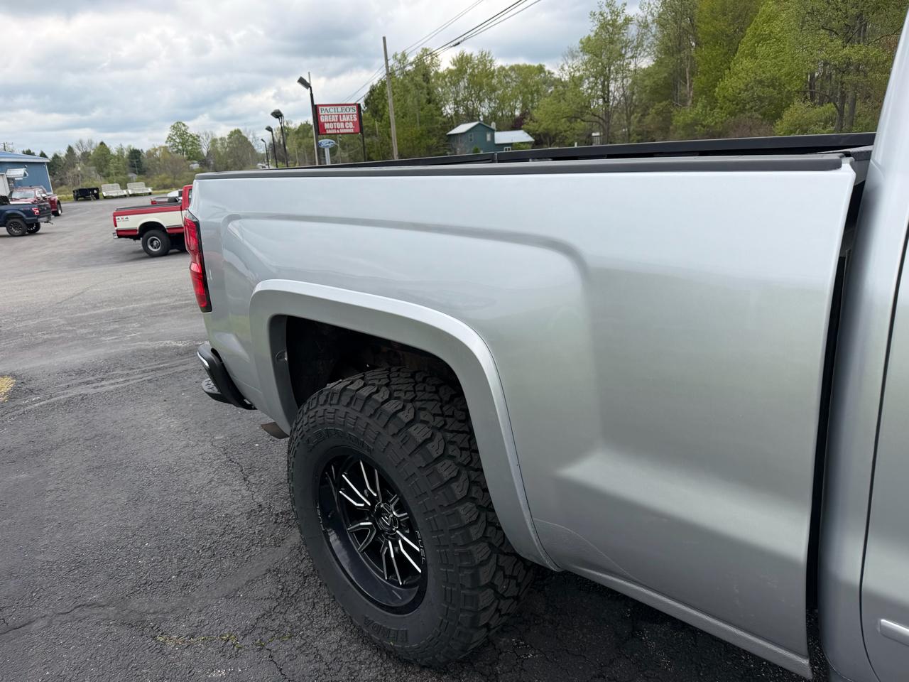 Chevrolet Silverado 1500 4WD Double Cab 143.5" LT w/1LT 2015