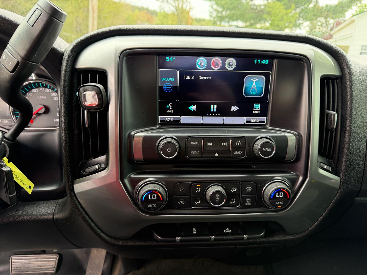 Chevrolet Silverado 1500 4WD Double Cab 143.5" LT w/1LT 2015