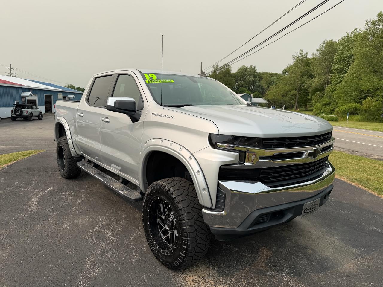 Chevrolet Silverado 1500 4WD Crew Cab 147" LT 2019