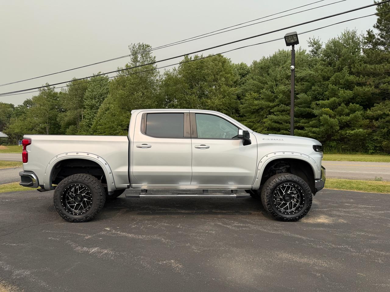 Chevrolet Silverado 1500 4WD Crew Cab 147" LT 2019