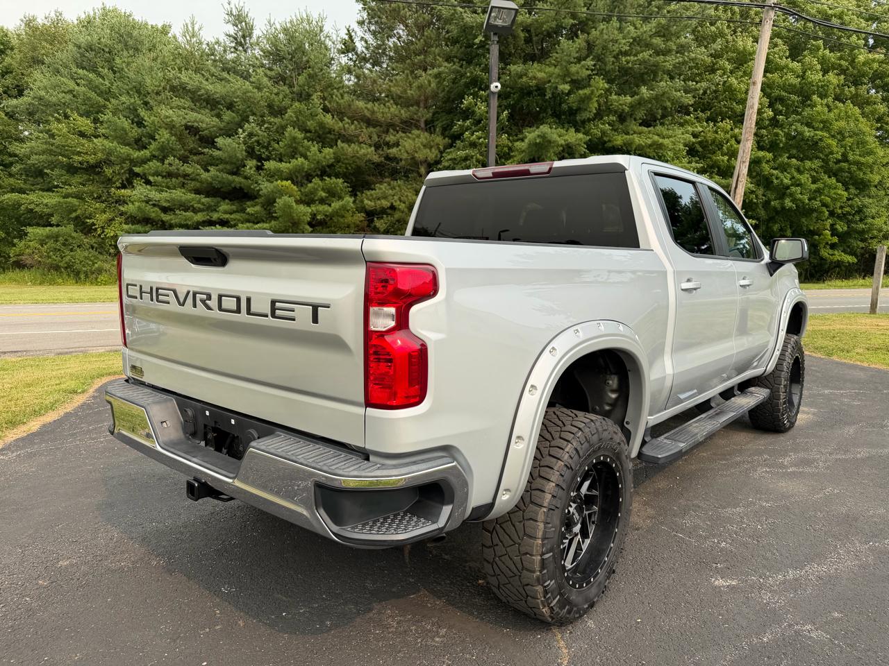 Chevrolet Silverado 1500 4WD Crew Cab 147" LT 2019