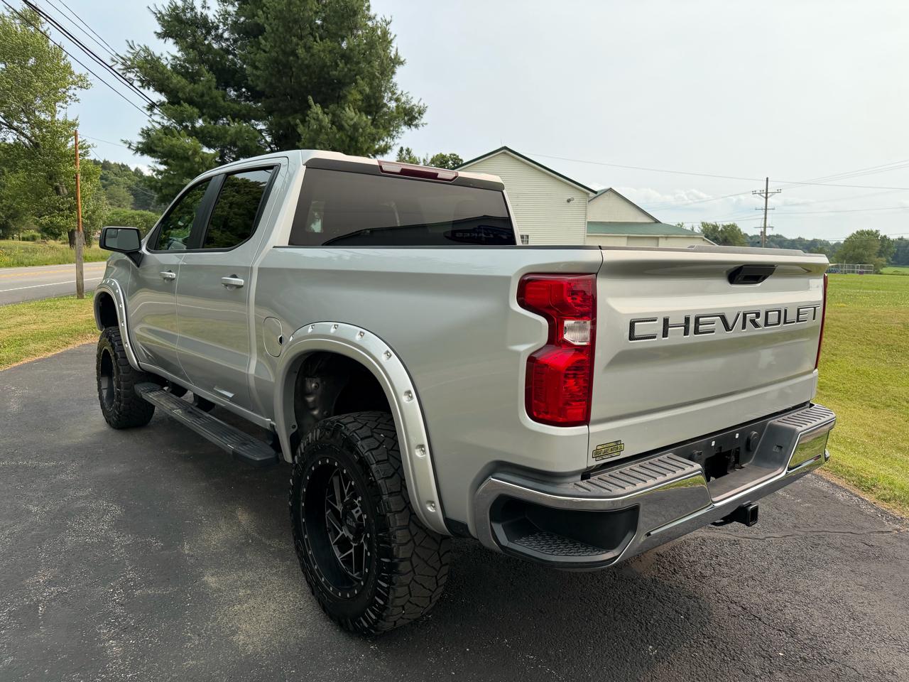 Chevrolet Silverado 1500 4WD Crew Cab 147" LT 2019