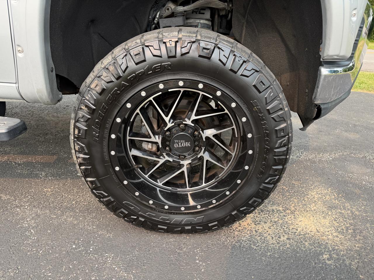 Chevrolet Silverado 1500 4WD Crew Cab 147" LT 2019