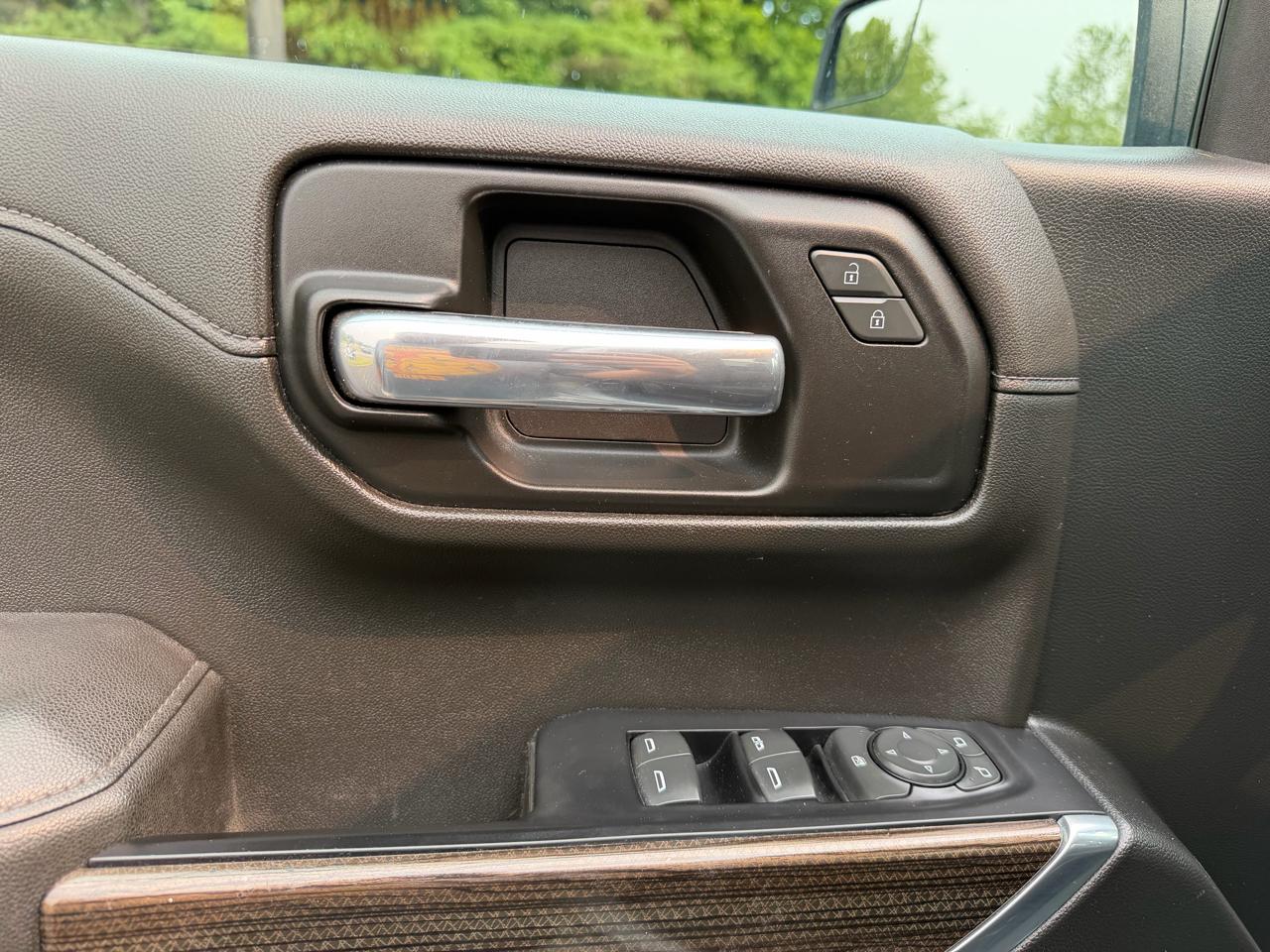 Chevrolet Silverado 1500 4WD Crew Cab 147" LT 2019